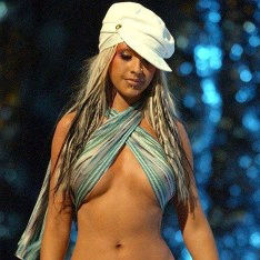 Christina Aguilera Nude Boobs In MTV Diary TV Show